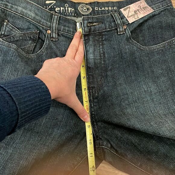 ZENIM STRETCH CLASSIC JEANS. NEW WITH TAGS. - Picture 2 of 12